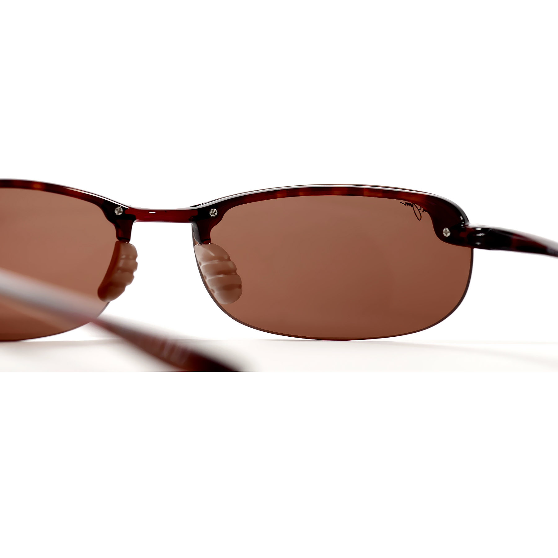 Maui Jim MJ-405-10 Makaha Polarized Sunglasses 64x17-130 Tortoise / HCL  Bronze