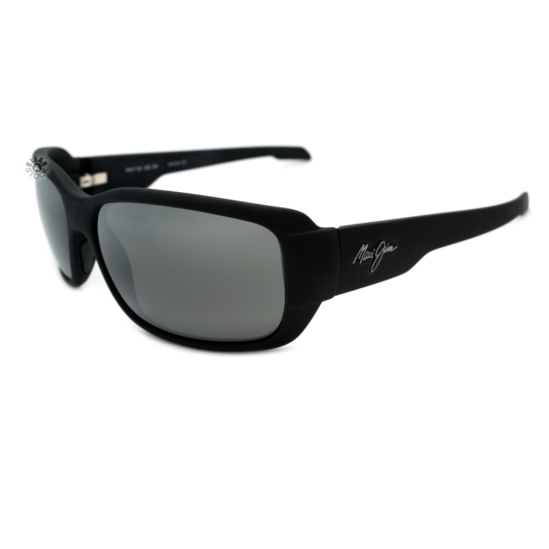 Maui Jim MJ-226-2M Hamoa Beach Polarized Sunglasses 61x19-131 Matte Black Rubber / Neutral Grey