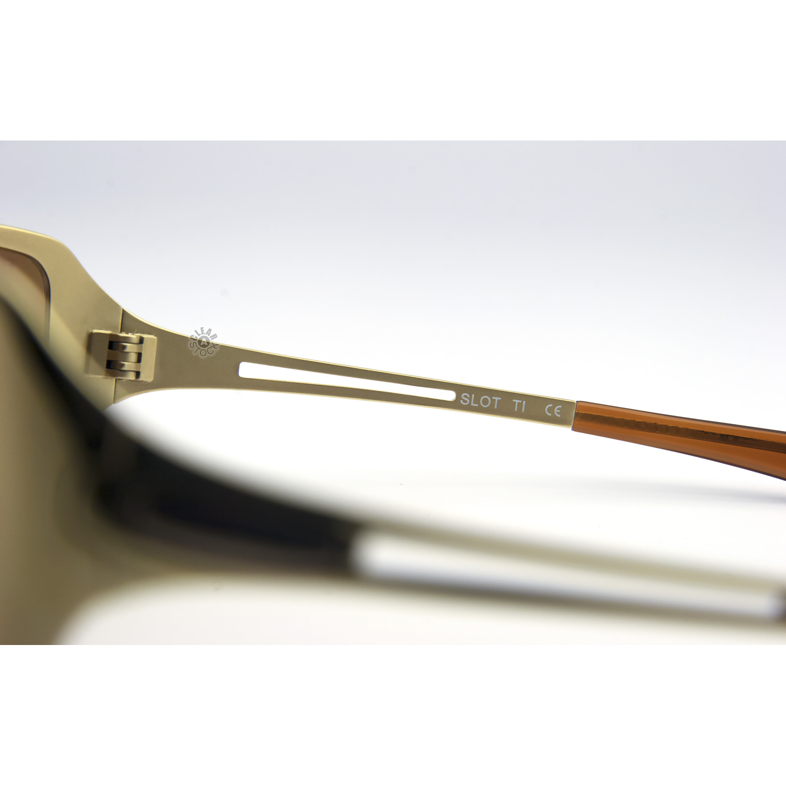 Revo RE8004-01 Slot TI Sunglasses | USA